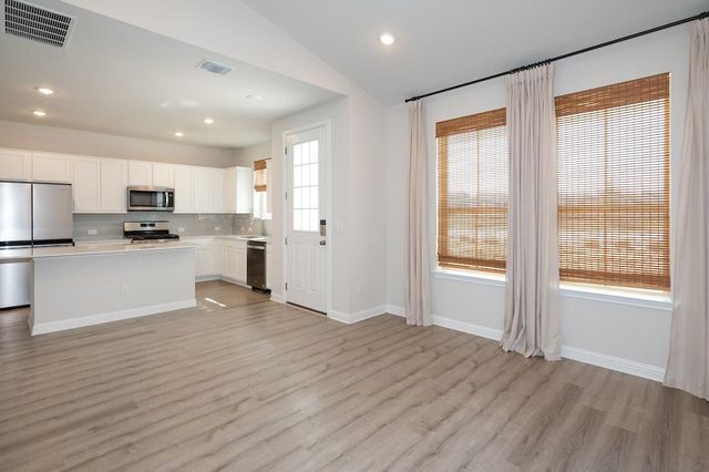 8301 Leroi DR 269, Austin, TX 78744