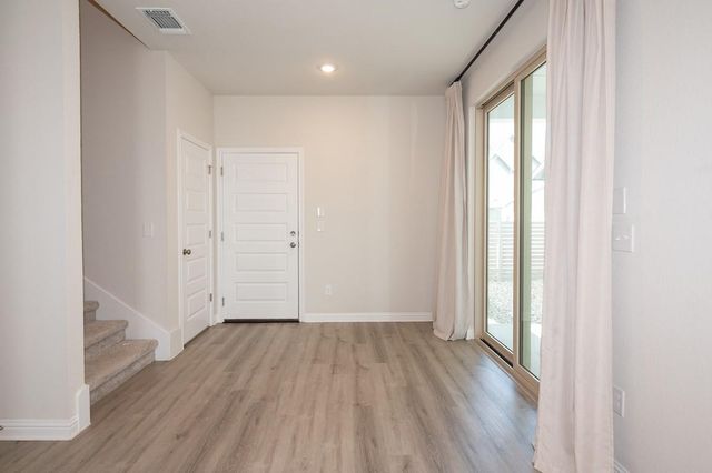 8301 Leroi DR 269, Austin, TX 78744