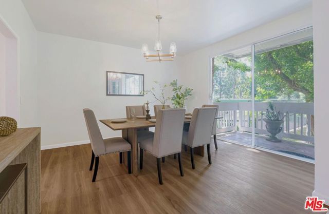 4346 Redwood Avenue A101, Marina Del Rey, CA 90292