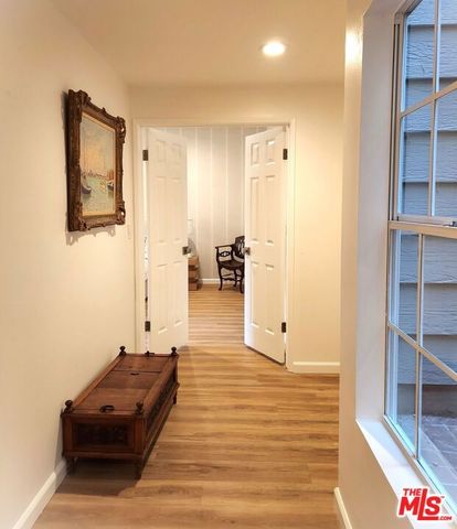 4346 Redwood Avenue A101, Marina Del Rey, CA 90292