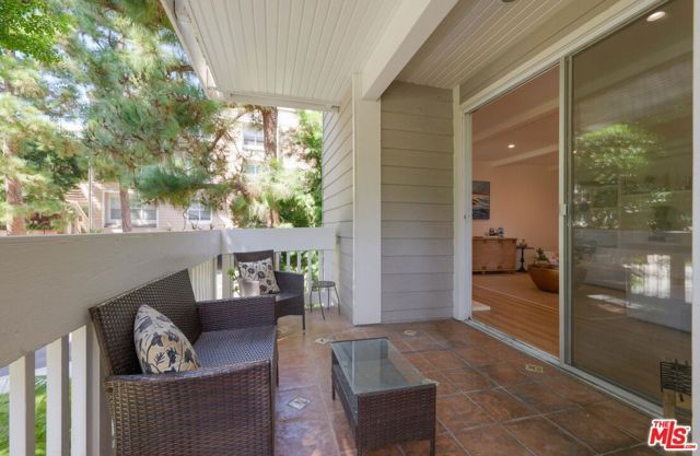 4346 Redwood Avenue A101, Marina Del Rey, CA 90292