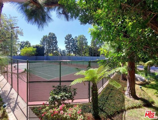 4346 Redwood Avenue A101, Marina Del Rey, CA 90292