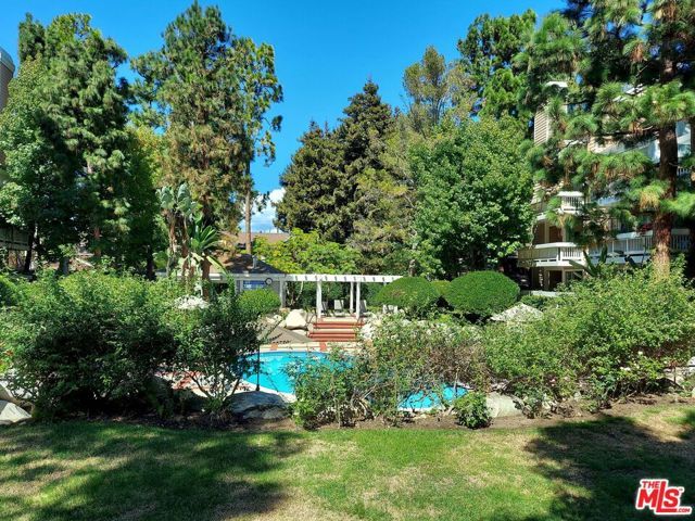 4346 Redwood Avenue A101, Marina Del Rey, CA 90292