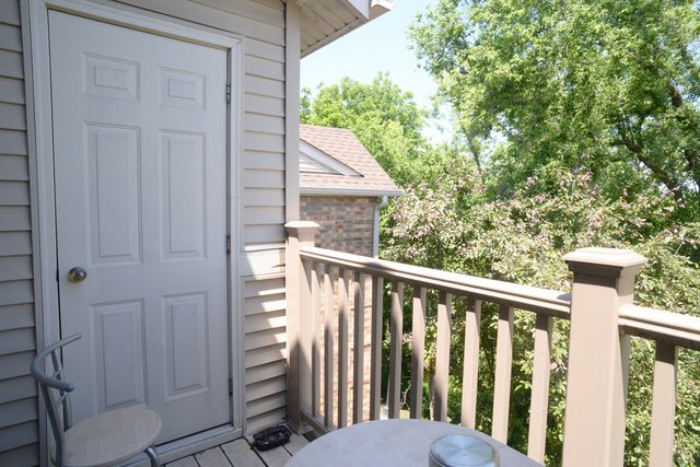 1574 W Crystal Rock Court 3C, Round Lake Beach, IL 60073