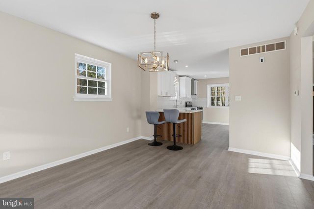 221 OAK LN, Tabernacle, NJ 08088