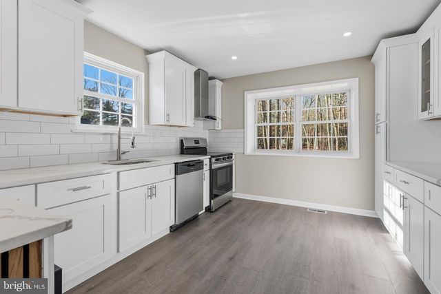 221 OAK LN, Tabernacle, NJ 08088