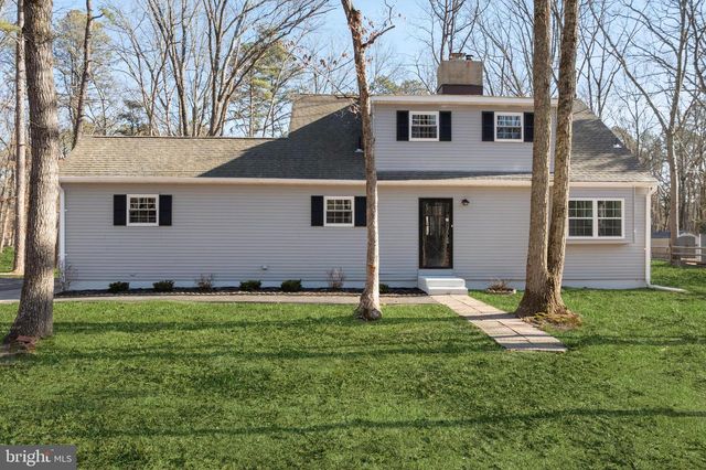 221 OAK LN, Tabernacle, NJ 08088
