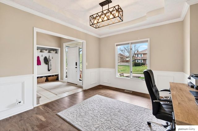4504 Mark Street, Papillion, NE 68133