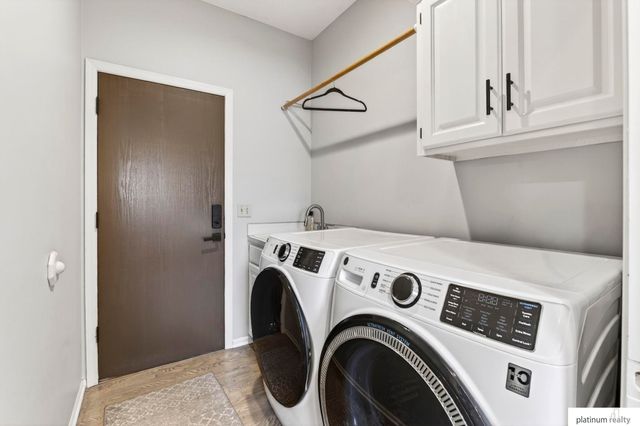 4504 Mark Street, Papillion, NE 68133