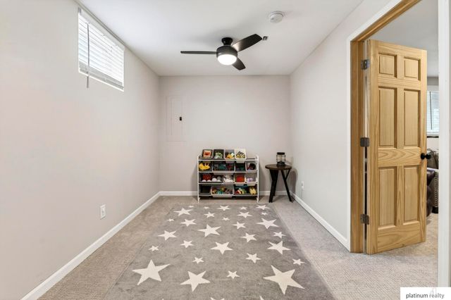 4504 Mark Street, Papillion, NE 68133