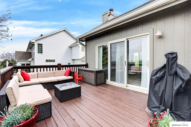 4504 Mark Street, Papillion, NE 68133
