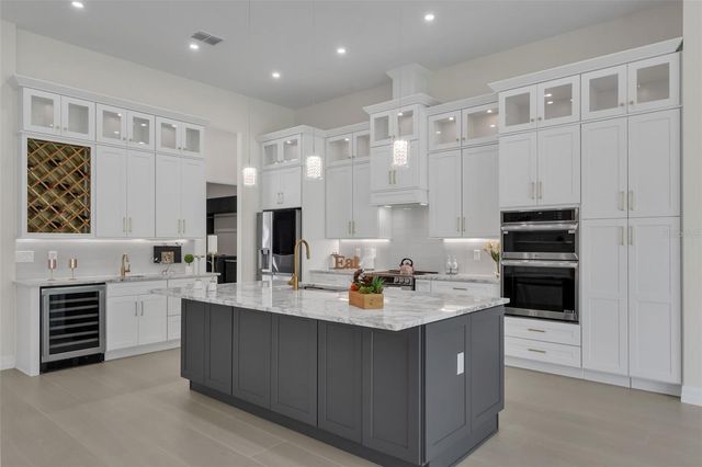200 N GOODMAN ROAD, Kissimmee, FL 34747