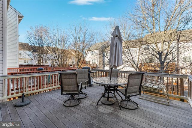 21491 RUSTY BLACKHAW SQ, Sterling, VA 20164