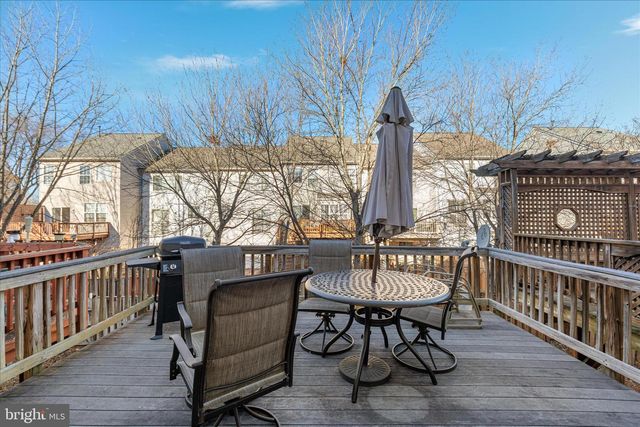 21491 RUSTY BLACKHAW SQ, Sterling, VA 20164