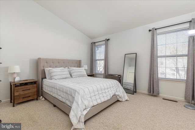 21491 RUSTY BLACKHAW SQ, Sterling, VA 20164