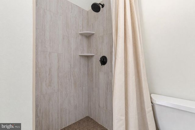 21491 RUSTY BLACKHAW SQ, Sterling, VA 20164