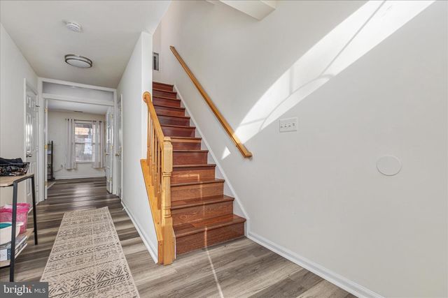 21491 RUSTY BLACKHAW SQ, Sterling, VA 20164