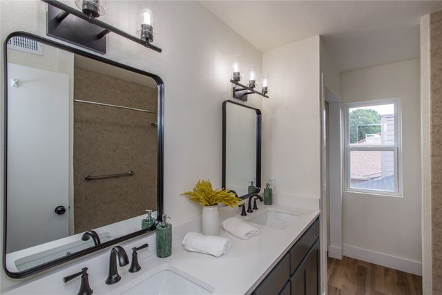 2213 Havenwood Drive, Arlington, TX 76018