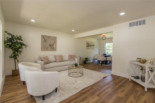 2213 Havenwood Drive, Arlington, TX 76018