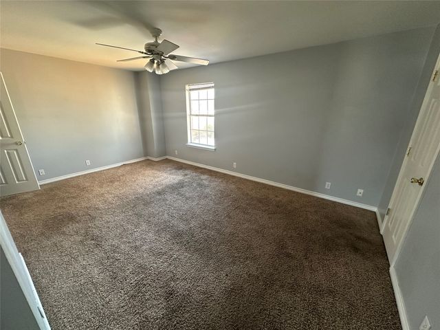 114 S Holly Street, Sherman, TX 75092