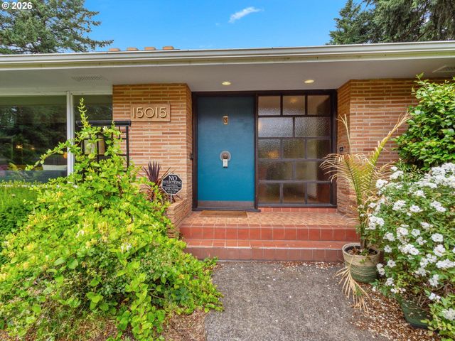 15015 Ne MULTNOMAH St, Portland, OR 97230
