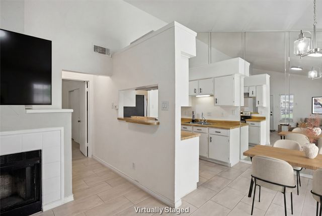 2240 Tarpley Road 162, Carrollton, TX 75006