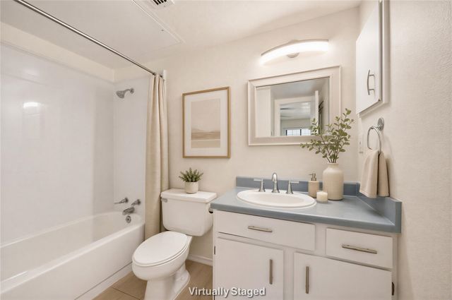 2240 Tarpley Road 162, Carrollton, TX 75006