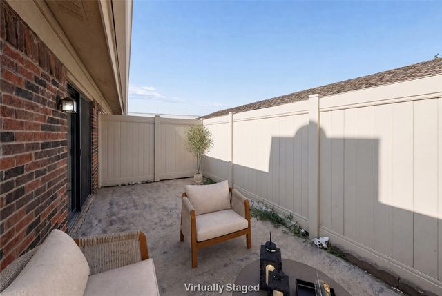 2240 Tarpley Road 162, Carrollton, TX 75006