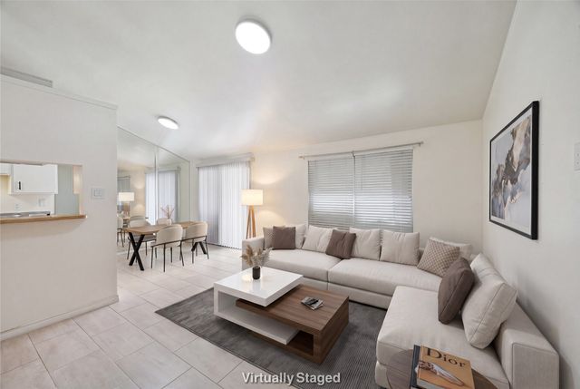 2240 Tarpley Road 162, Carrollton, TX 75006