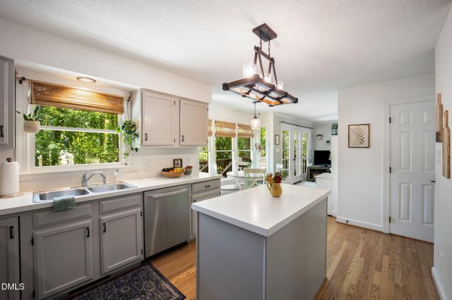 1307 Chimney Hill Drive, Apex, NC 27502