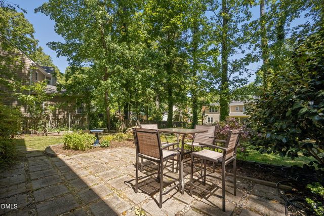 1307 Chimney Hill Drive, Apex, NC 27502