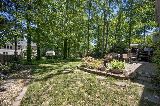 1307 Chimney Hill Drive, Apex, NC 27502