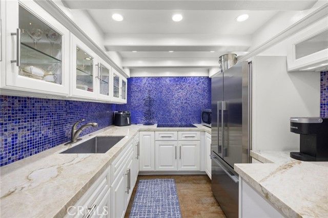 486 HOLLY Street, Laguna Beach, CA 92651