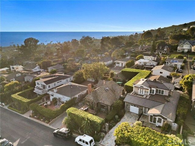 486 HOLLY Street, Laguna Beach, CA 92651