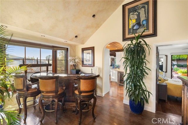 486 HOLLY Street, Laguna Beach, CA 92651