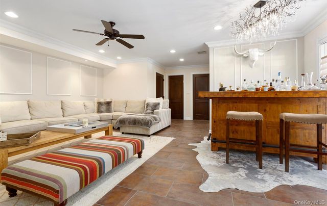 847 E Broadway, Long Beach, NY 11561