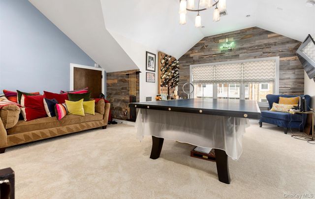 847 E Broadway, Long Beach, NY 11561