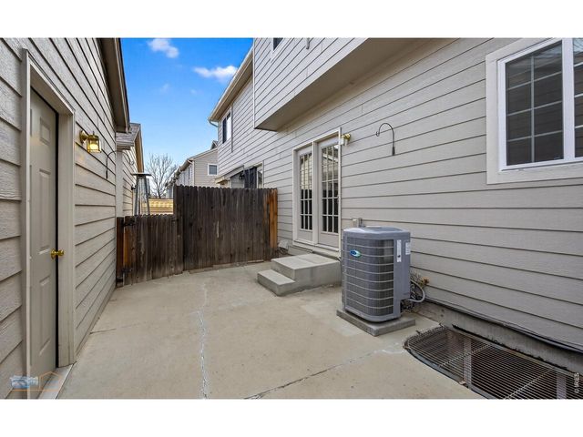 510 N Parkside Dr E, Longmont, CO 80501