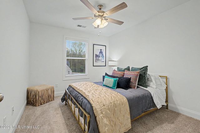 390 Centerline Roper Loop, Byhalia, MS 38611