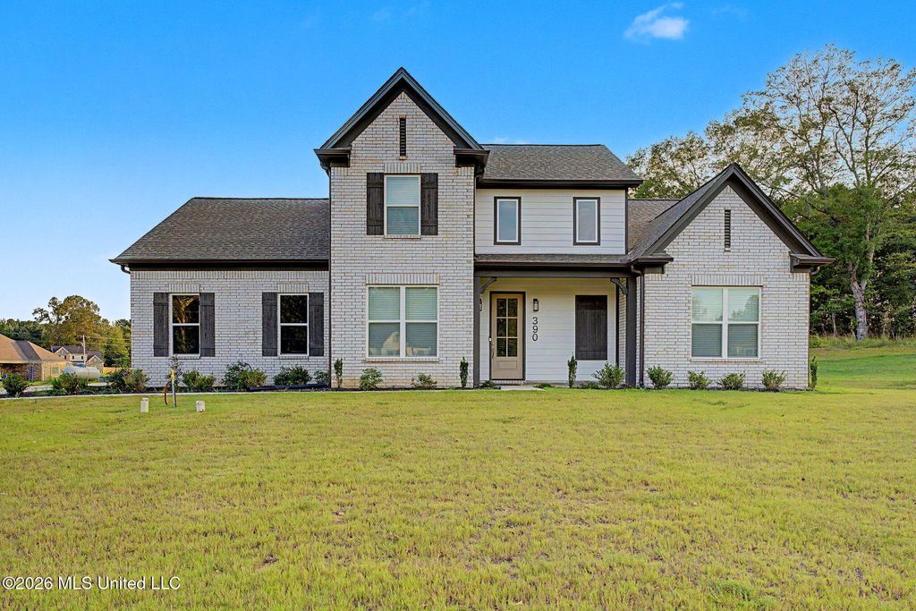390 Centerline Roper Loop, Byhalia, MS 38611 — photo 2