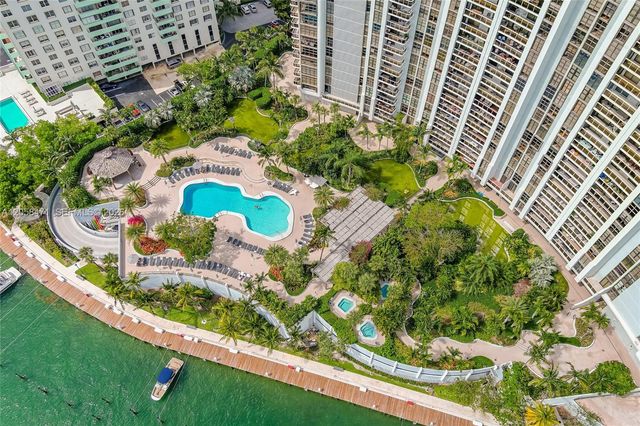 9 Island Ave 814, Miami Beach, FL 33139