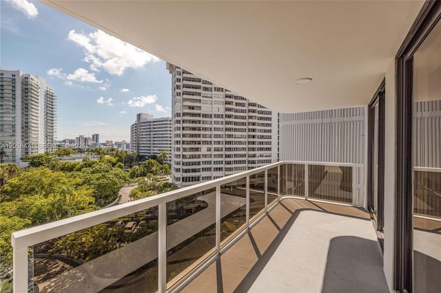 9 Island Ave 814, Miami Beach, FL 33139