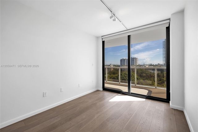 9 Island Ave 814, Miami Beach, FL 33139
