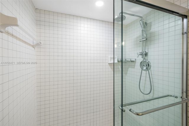 9 Island Ave 814, Miami Beach, FL 33139