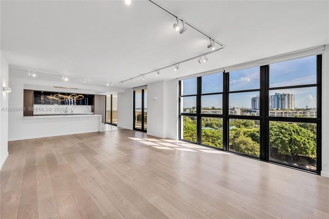 9 Island Ave 814, Miami Beach, FL 33139