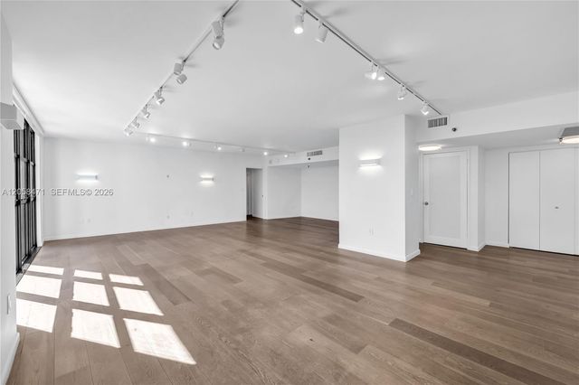 9 Island Ave 814, Miami Beach, FL 33139