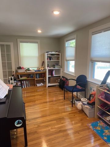 82 Arlmont 82, Arlington, MA 02476