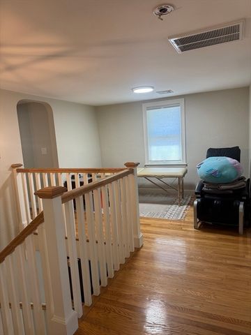 82 Arlmont 82, Arlington, MA 02476
