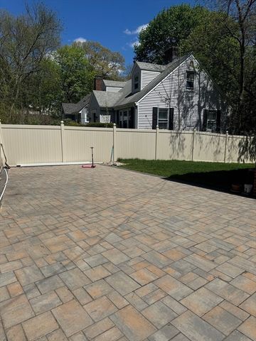 82 Arlmont 82, Arlington, MA 02476