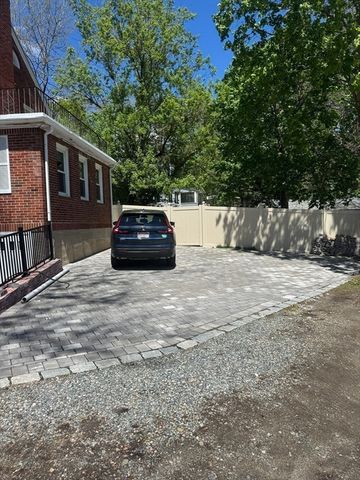 82 Arlmont 82, Arlington, MA 02476